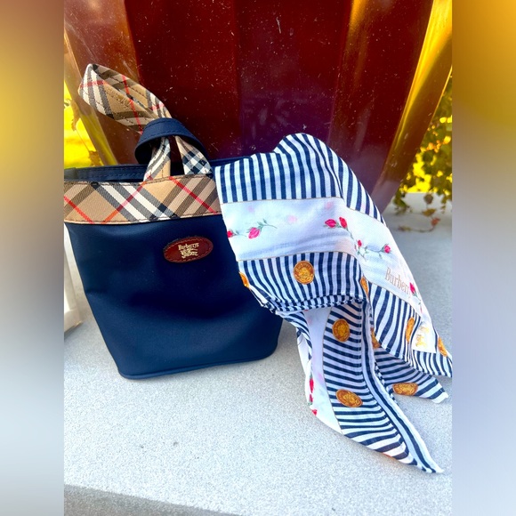 Very rare bundle BURBERRY Nova Check Mini  Bag + scarf twilly +chain New in Box - Picture 4 of 17